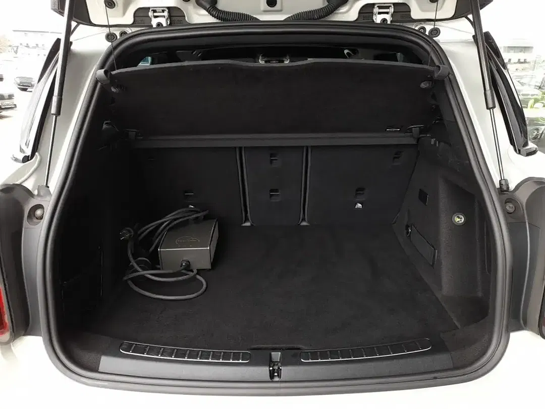 MINI Countryman SE All4 - Thumbnail 11