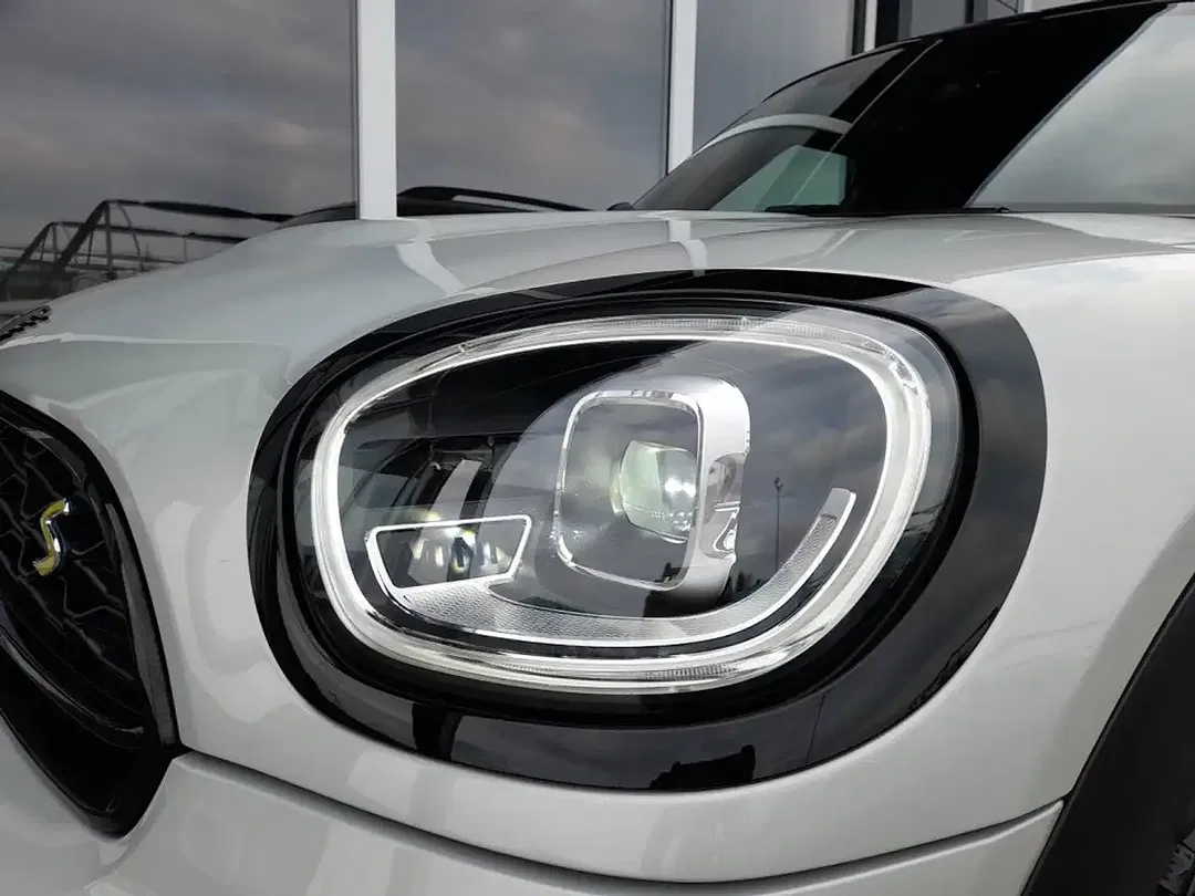 MINI Countryman SE All4 - Thumbnail 12