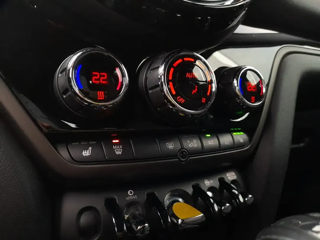 MINI Countryman SE All4 - Thumbnail 6