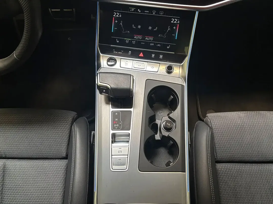 Audi A6 - Thumbnail 12