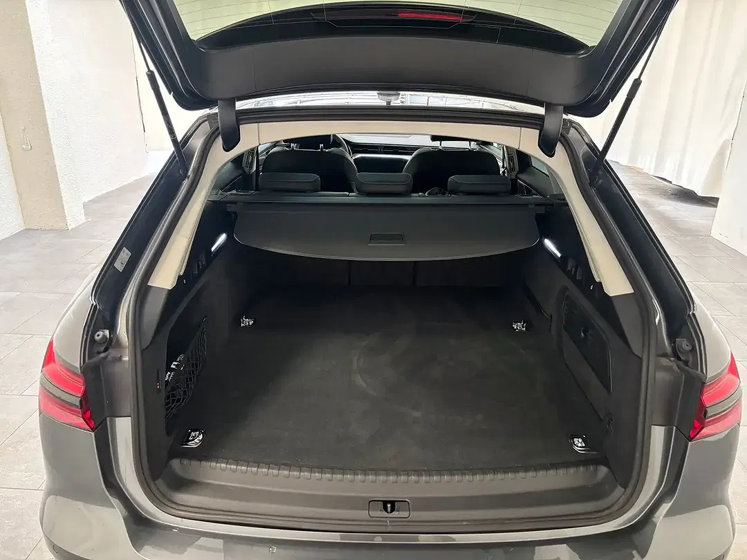 Audi A6 - Thumbnail 6