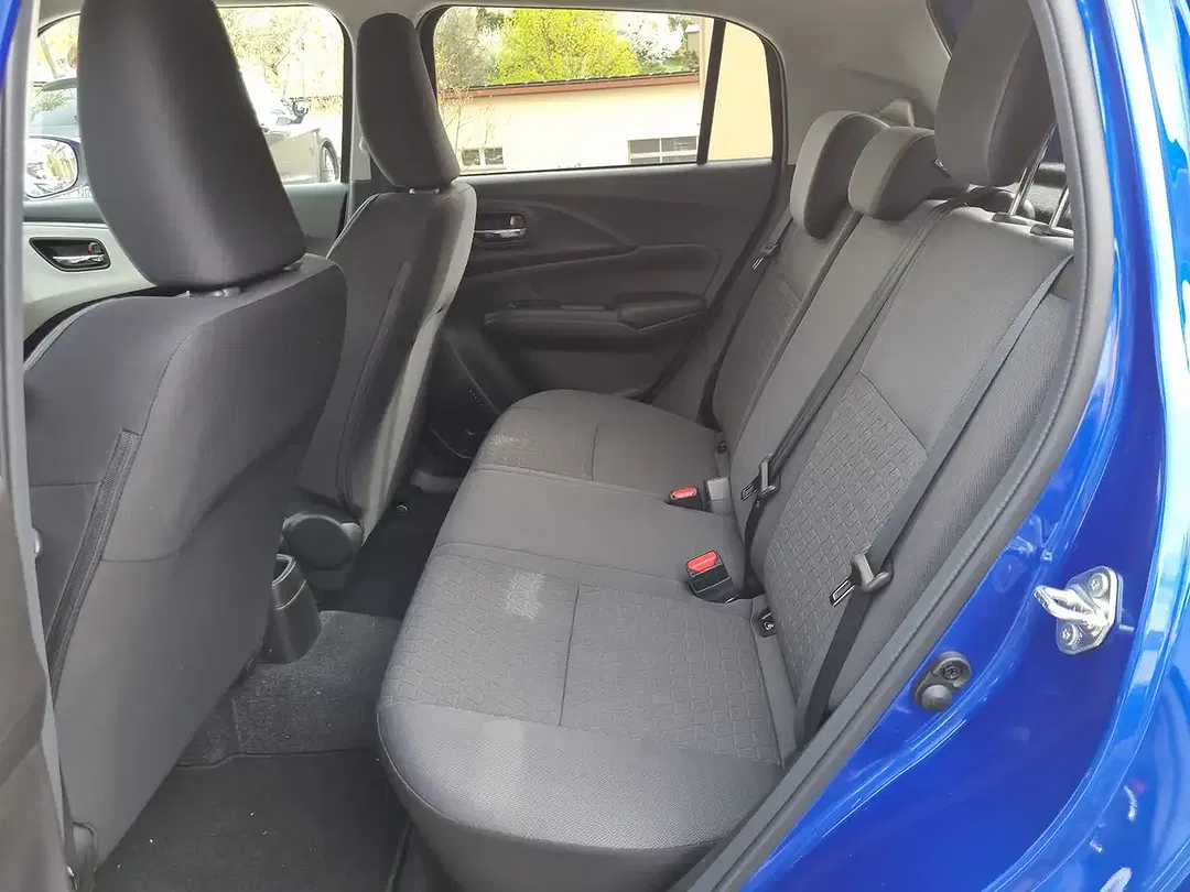Suzuki Swift - Thumbnail 15