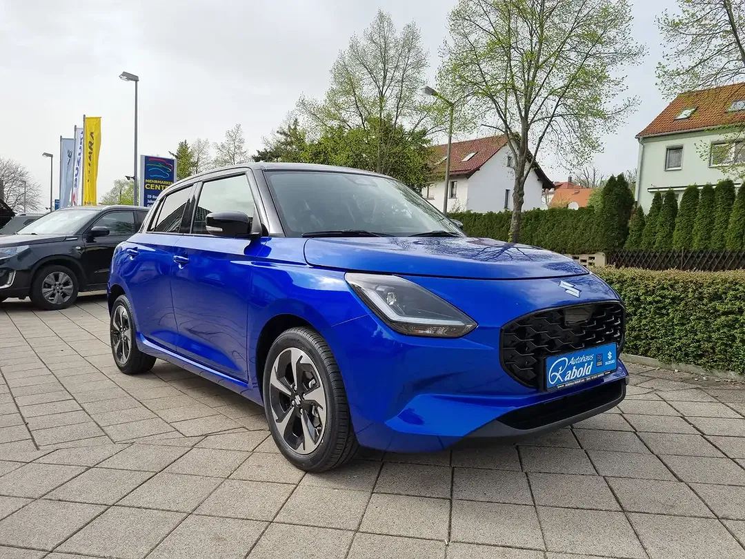 Suzuki Swift - Thumbnail 6