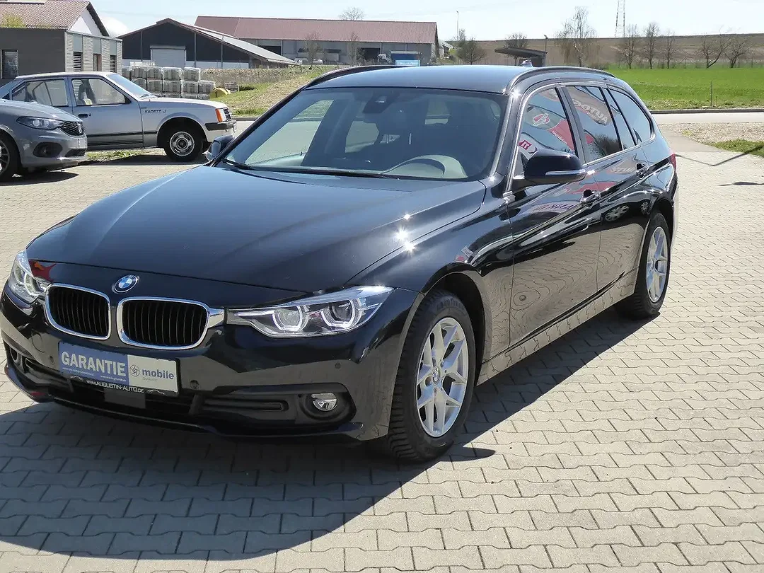 BMW 320 - Afbeelding 1