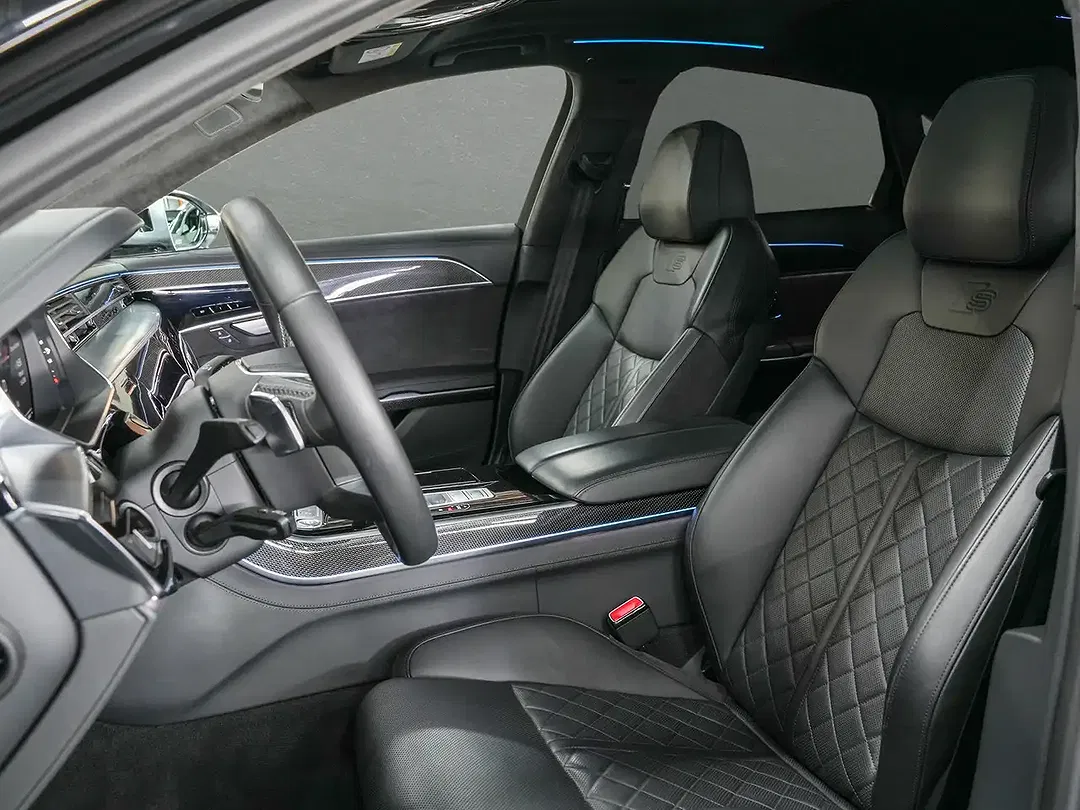 Audi S8 - Thumbnail 6
