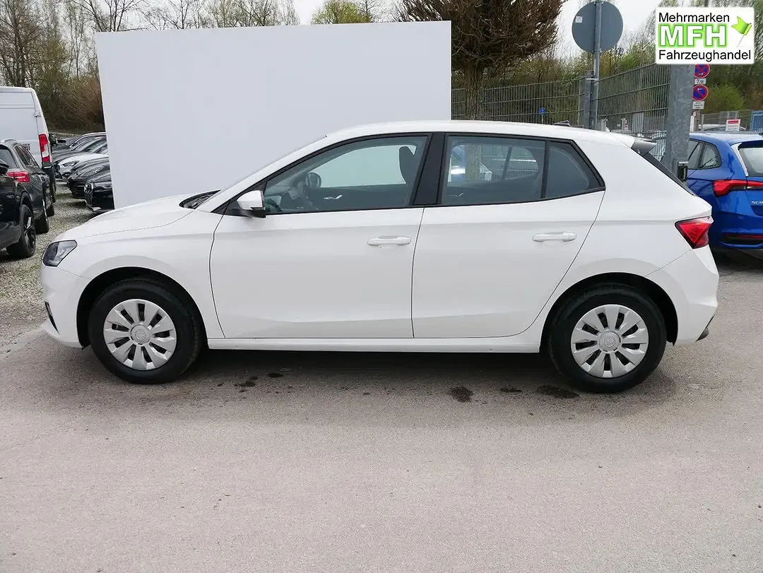 Skoda Fabia - Thumbnail 5