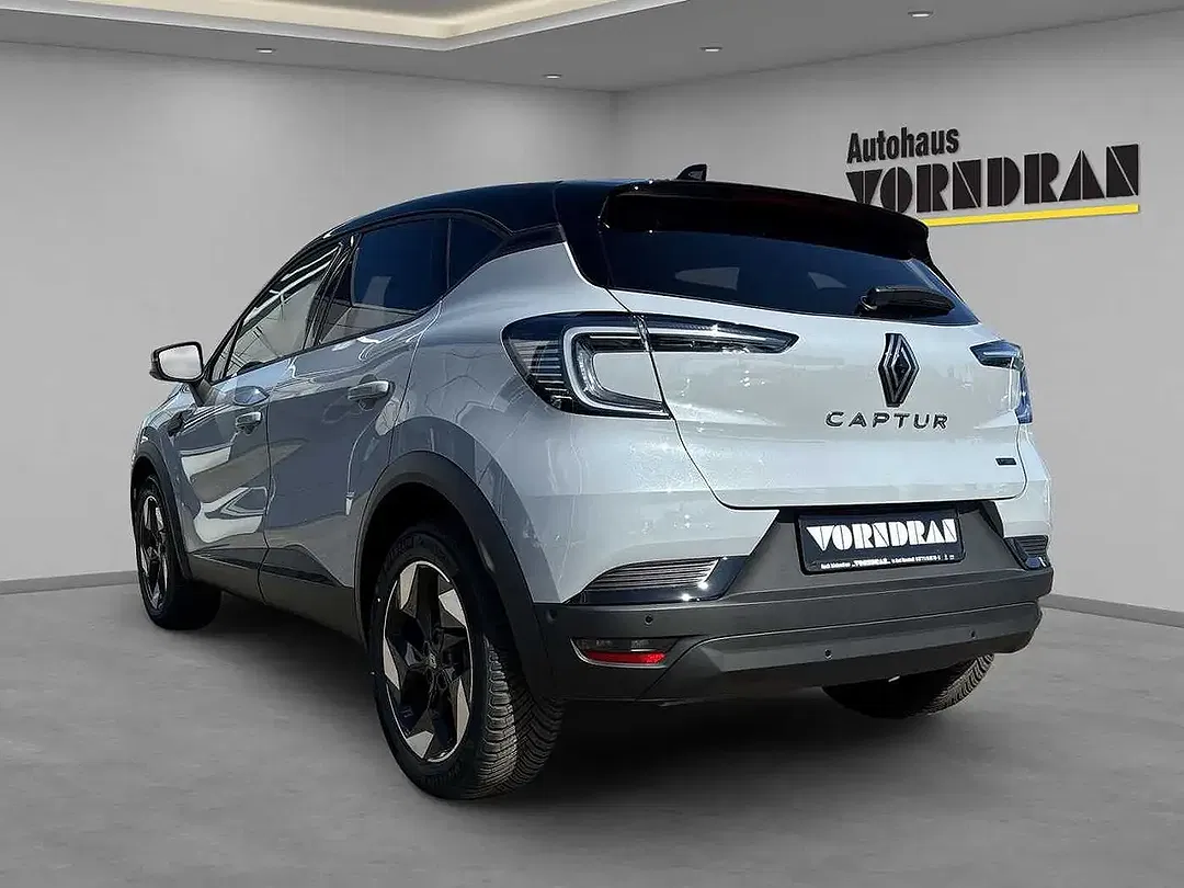 Renault Captur - Thumbnail 4
