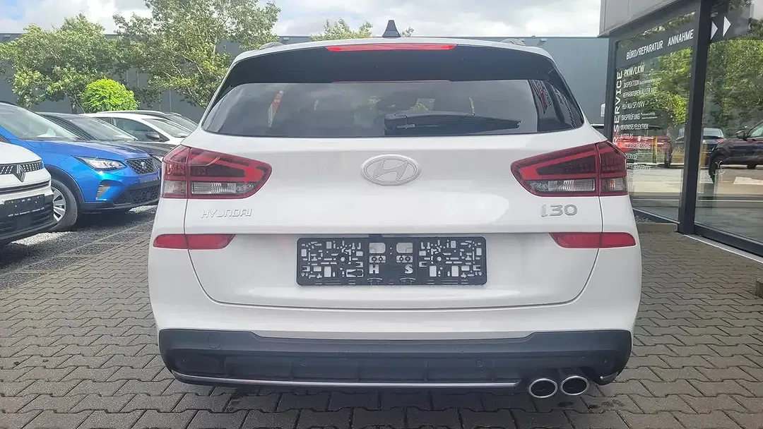 Hyundai i30 - Thumbnail 5