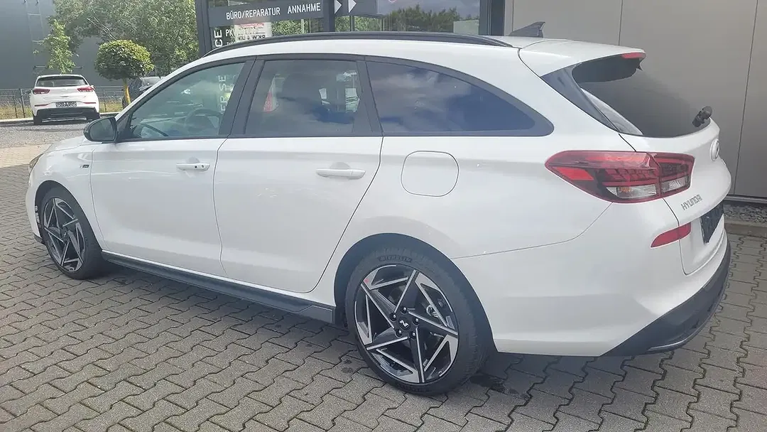 Hyundai i30 - Thumbnail 6
