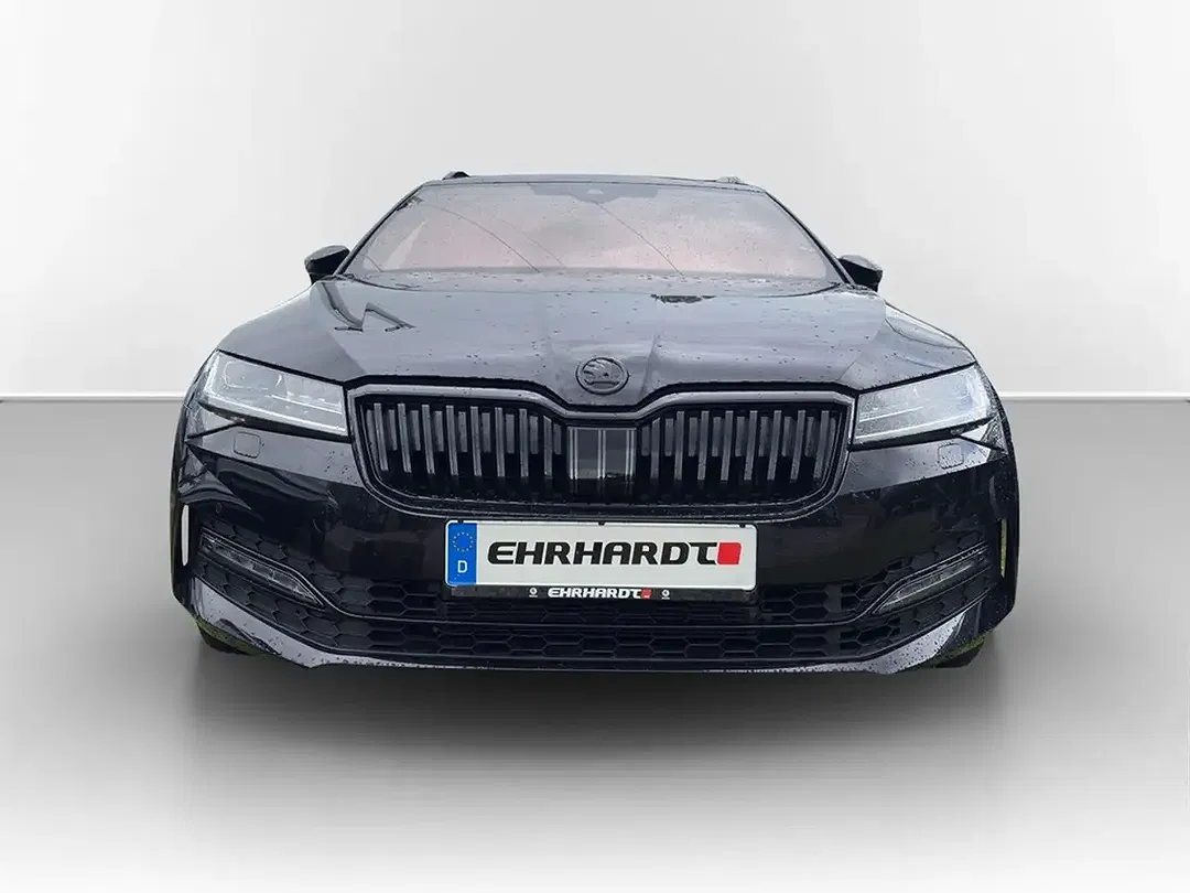 Skoda Superb - Thumbnail 2