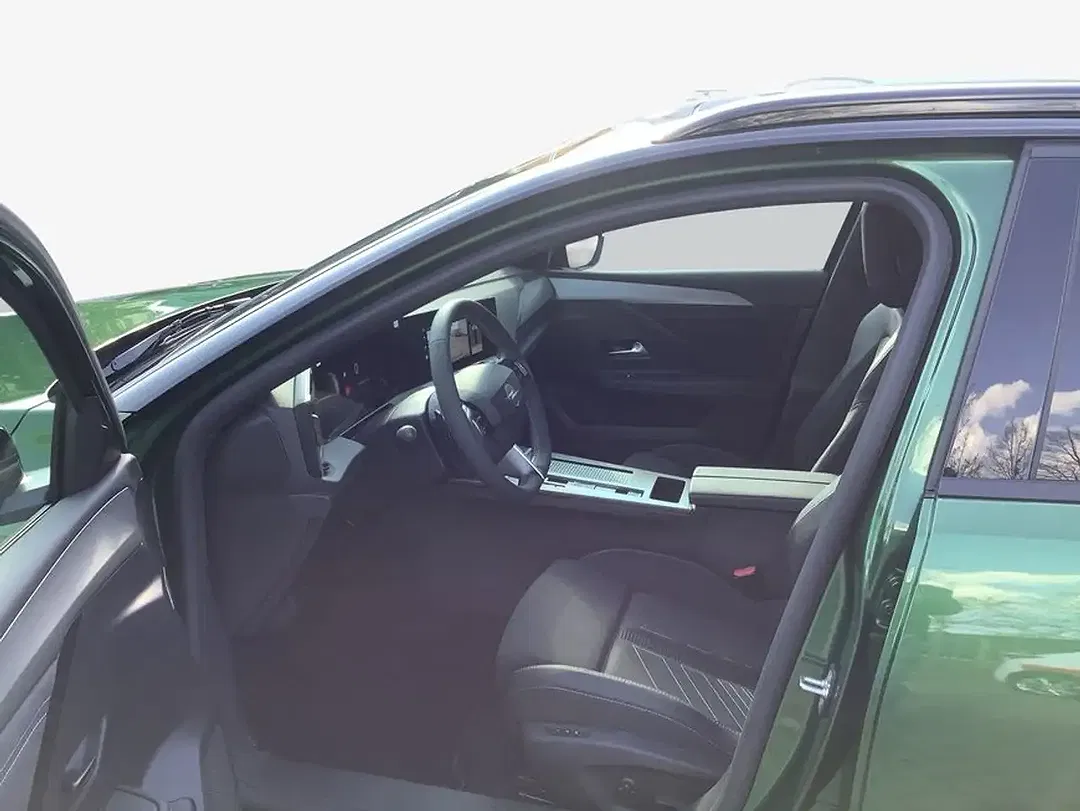 Opel Astra - Thumbnail 9