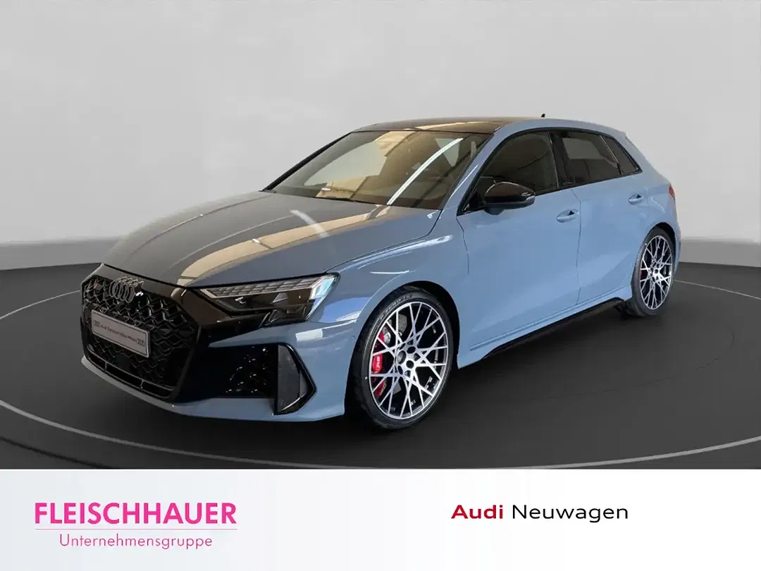 Audi RS3 - Thumbnail 2