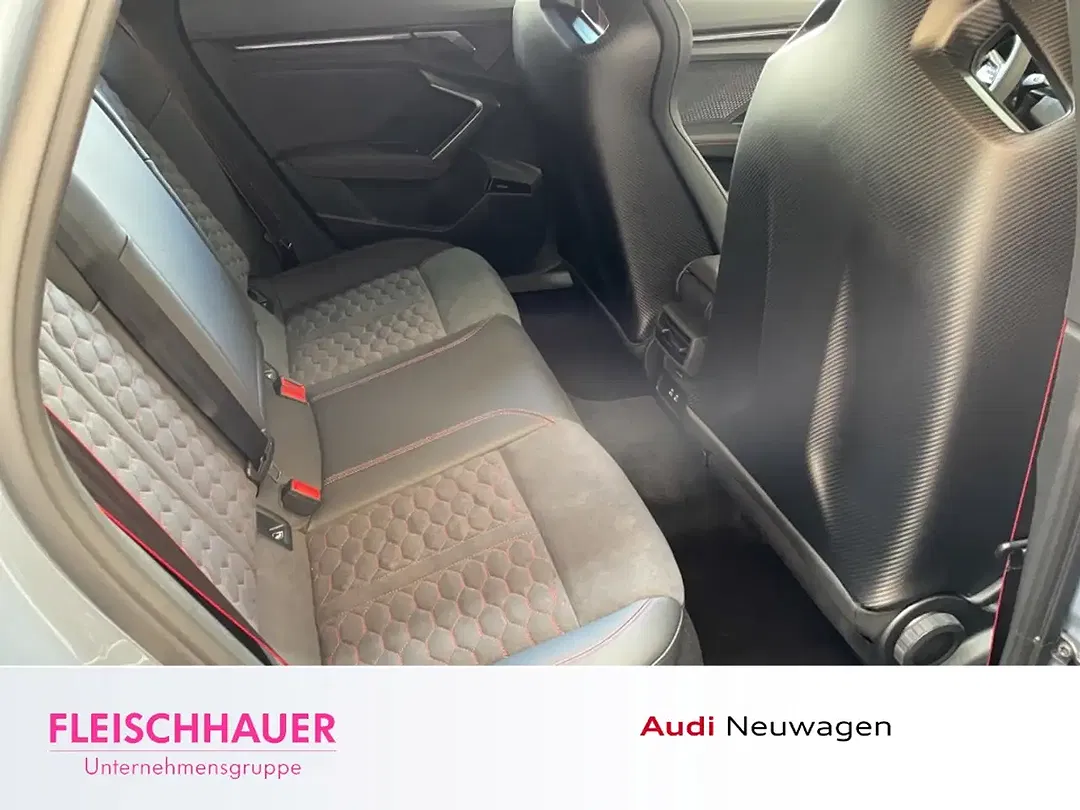 Audi RS3 - Thumbnail 10
