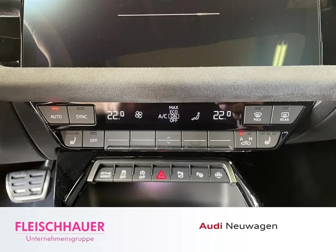 Audi RS3 - Thumbnail 13