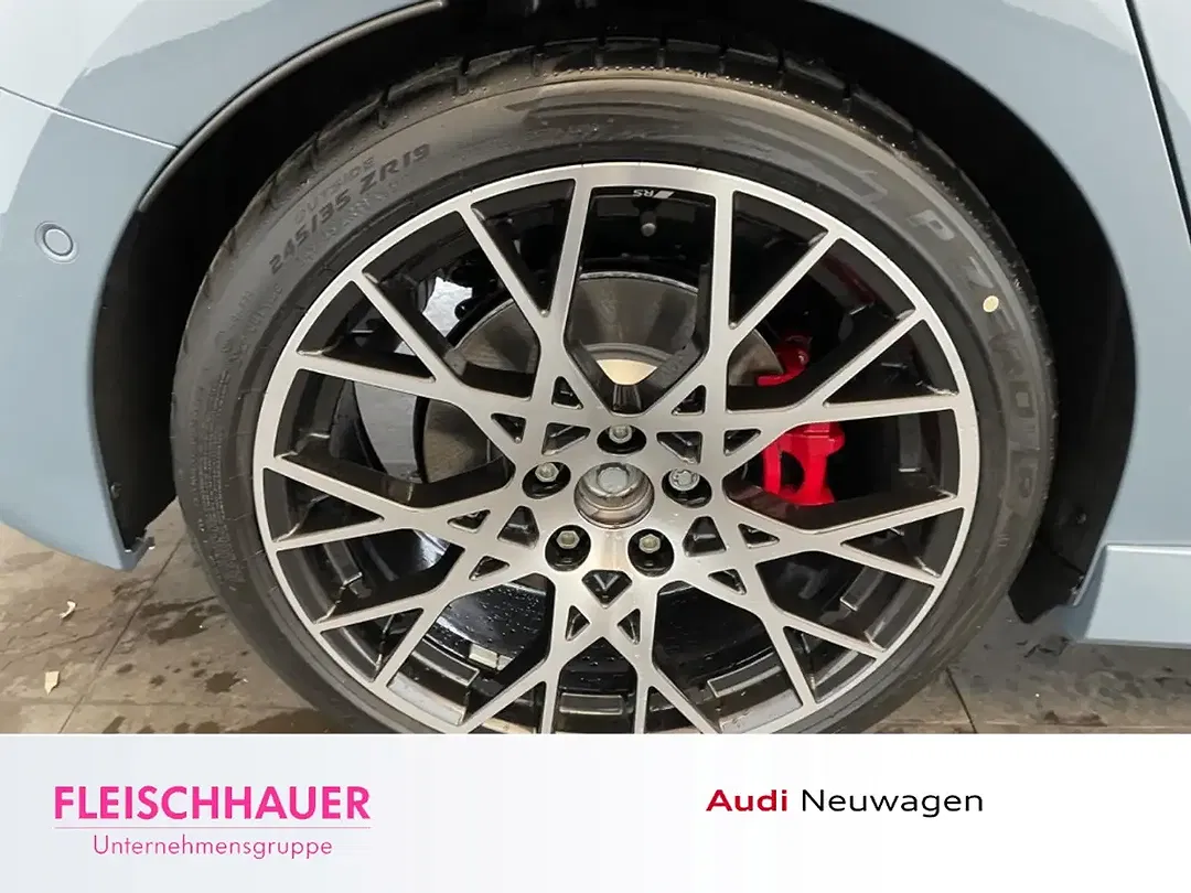 Audi RS3 - Thumbnail 8