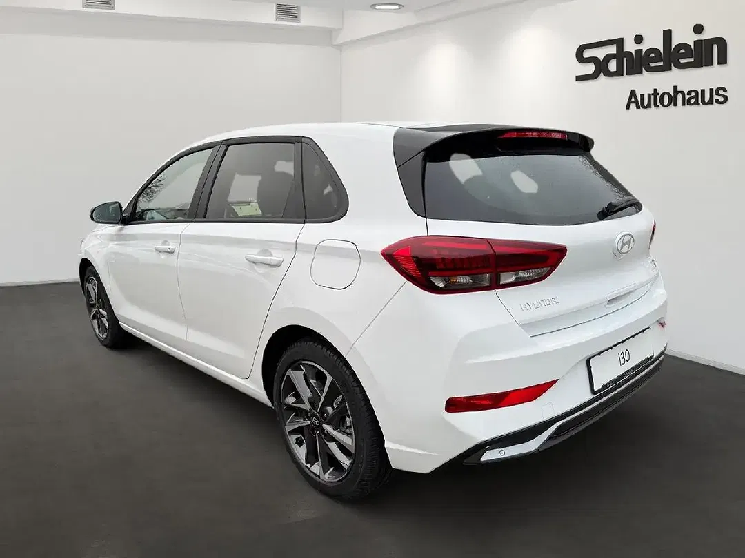 Hyundai i30 - Thumbnail 4