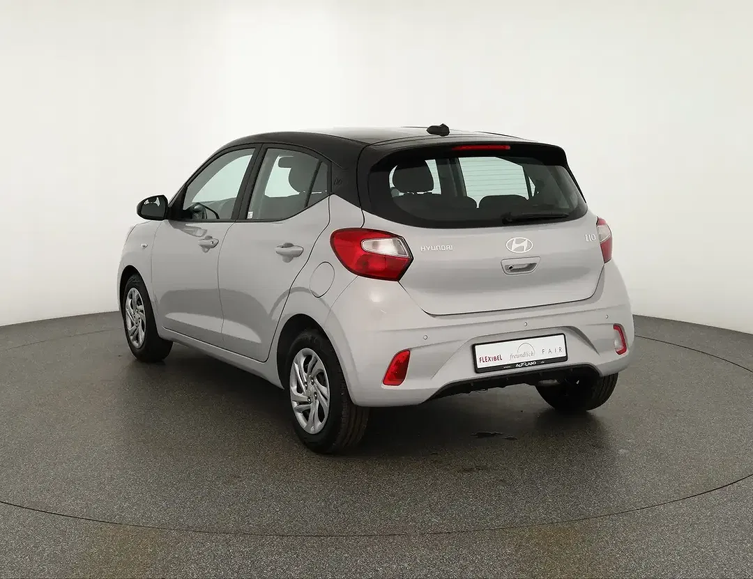 Hyundai i10 - Thumbnail 3