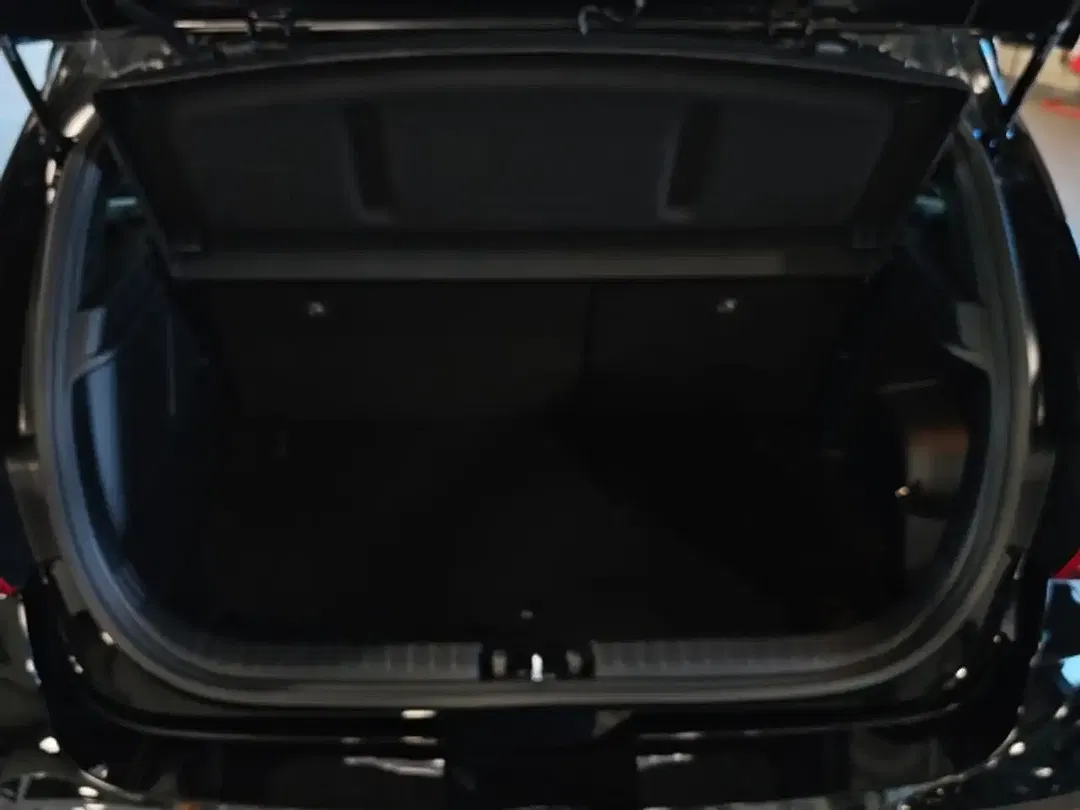 Hyundai i20 - Thumbnail 10