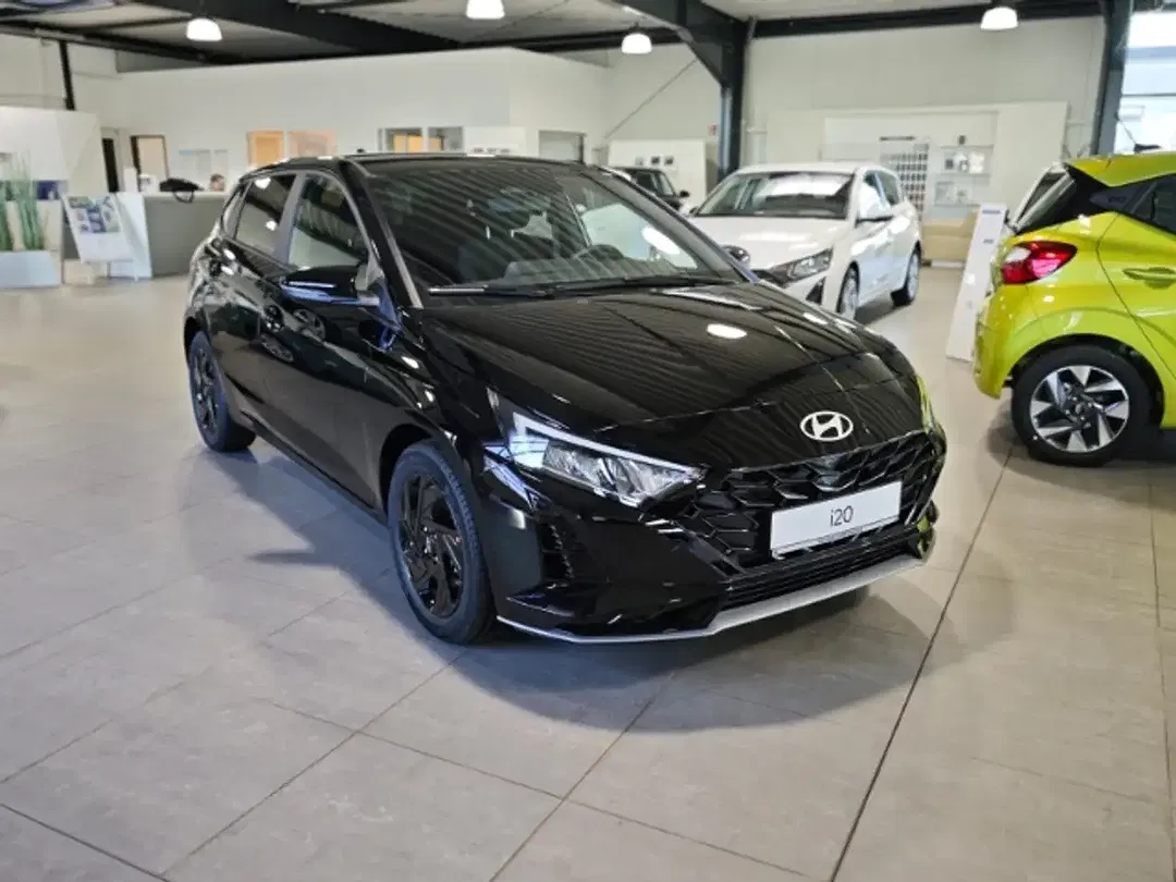 Hyundai i20 - Thumbnail 3