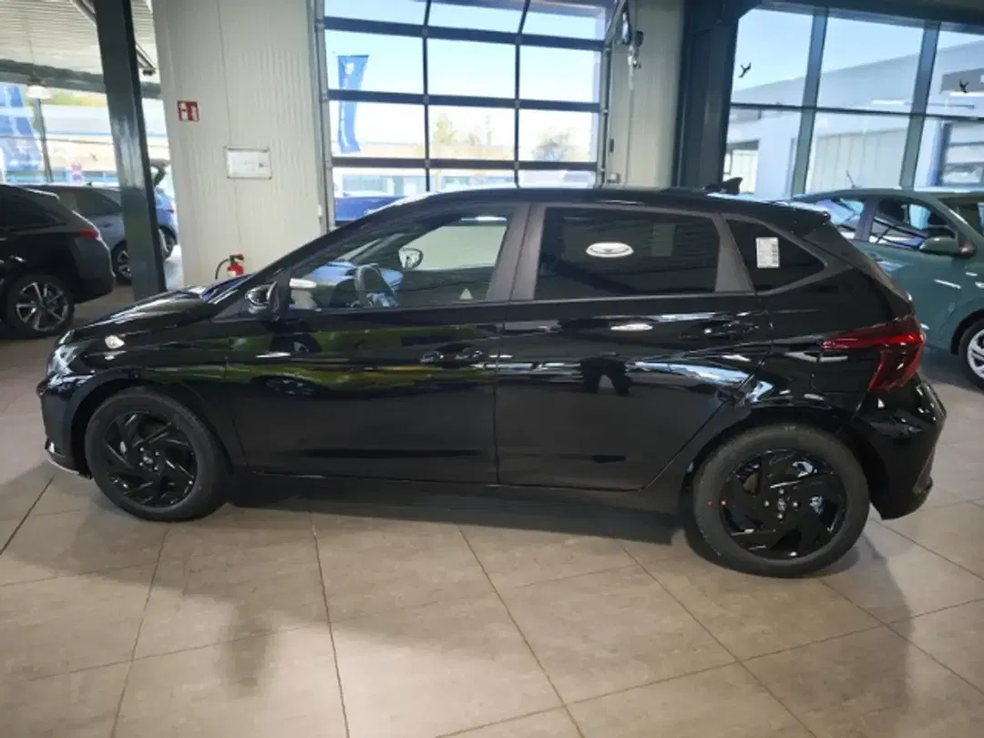 Hyundai i20 - Thumbnail 4