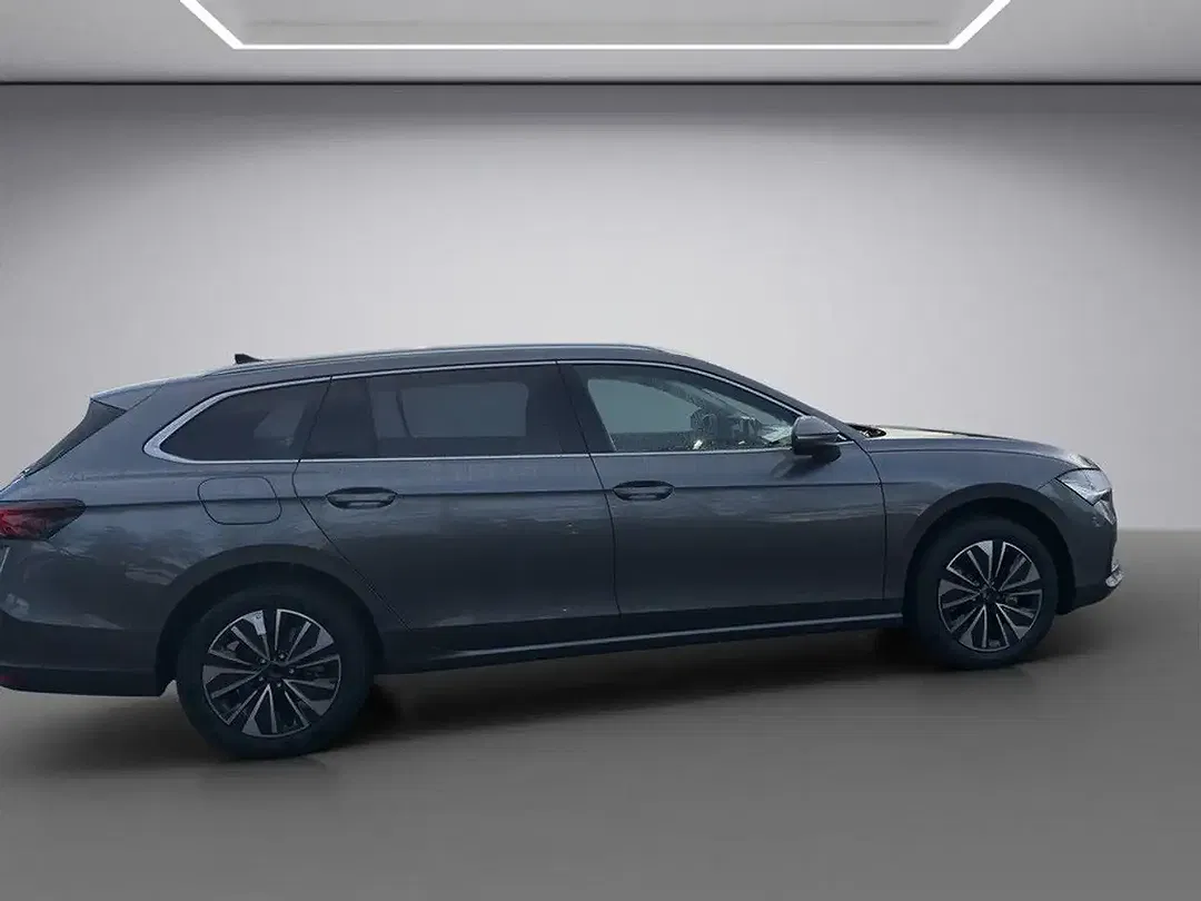 Skoda Superb - Thumbnail 5