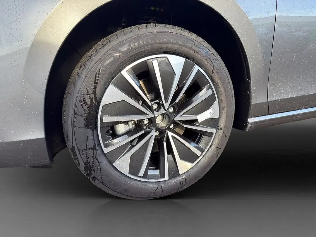 Skoda Superb - Thumbnail 8