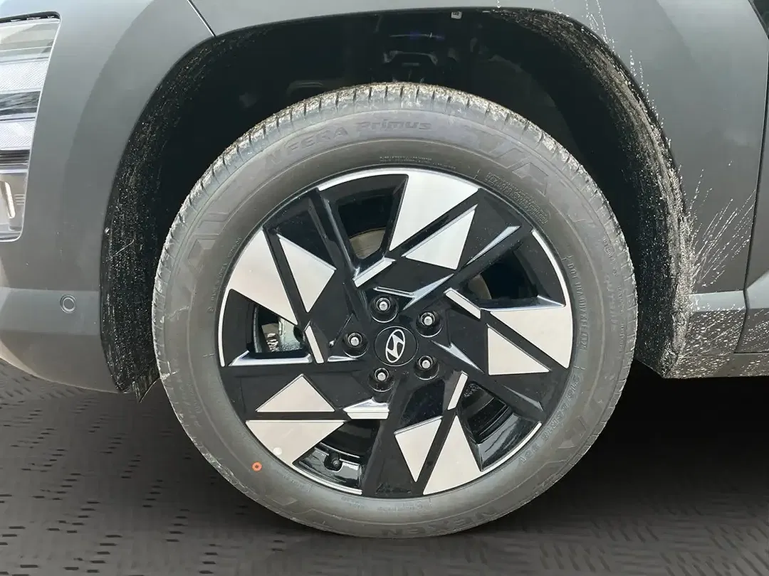 Hyundai KONA - Thumbnail 3
