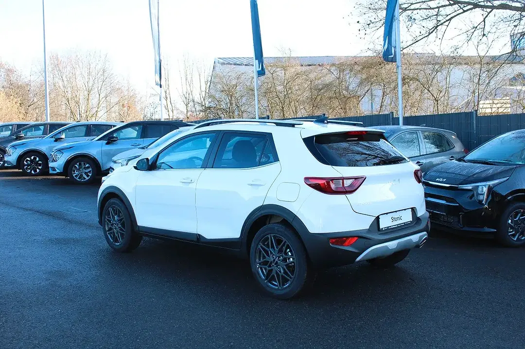 Kia Stonic - Thumbnail 5