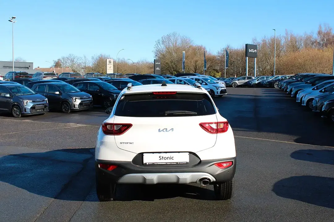 Kia Stonic - Thumbnail 6