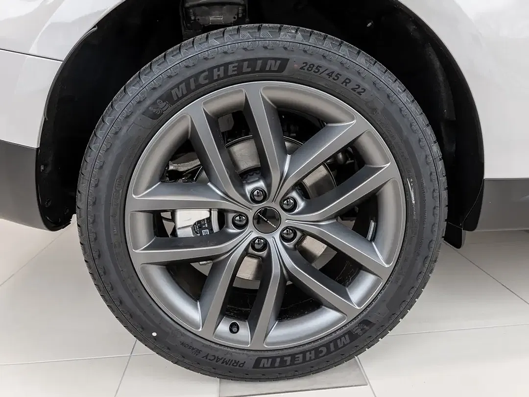 Land Rover Range Rover Sport - Thumbnail 6