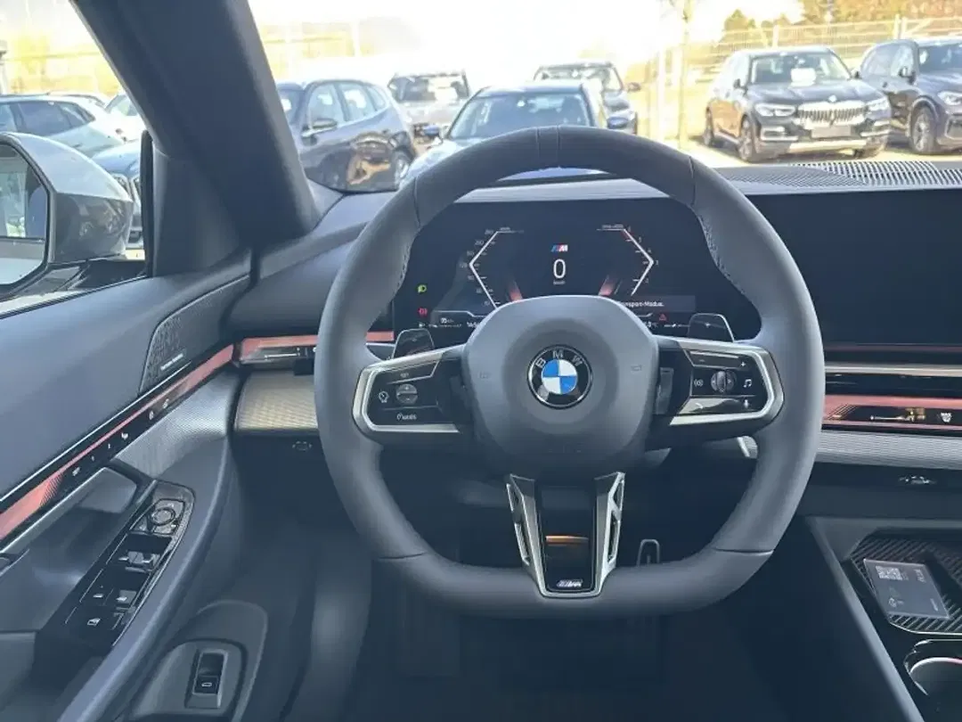 BMW 520 - Thumbnail 9