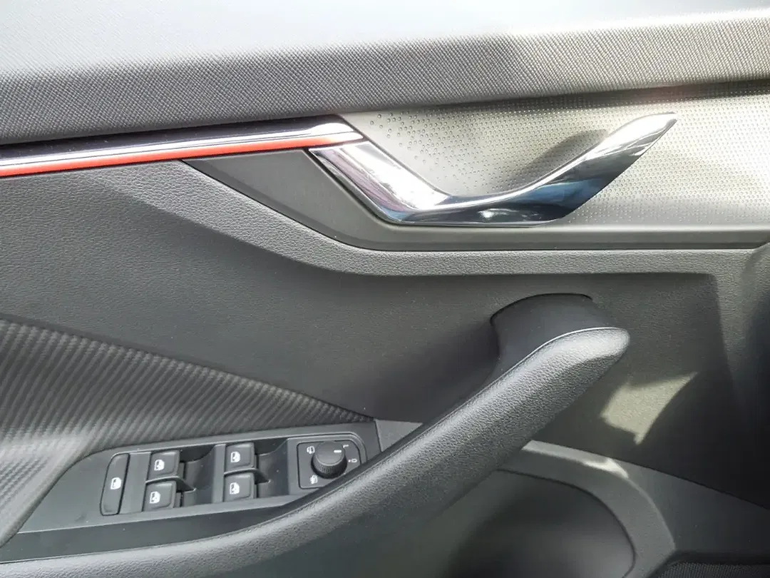 Skoda Scala - Thumbnail 8