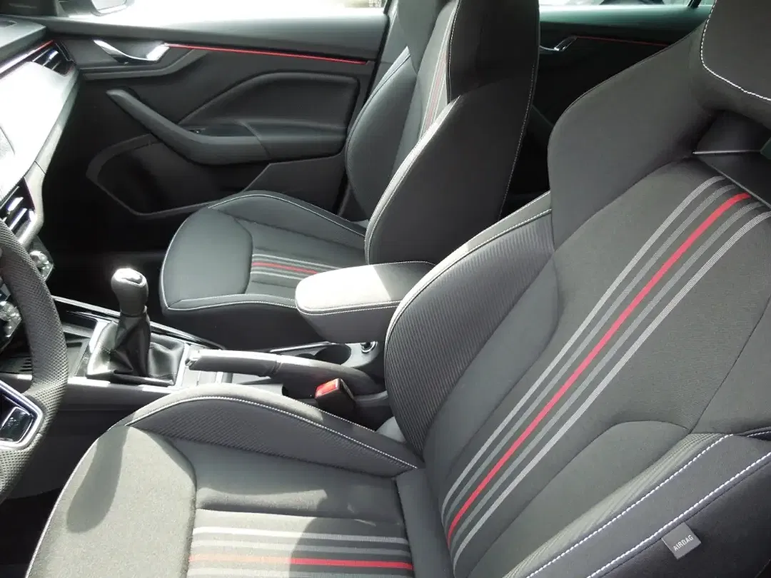 Skoda Scala - Thumbnail 9
