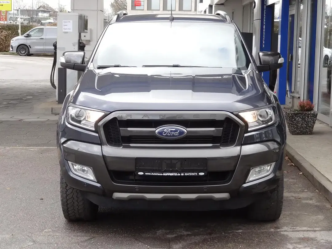 Ford Ranger - Thumbnail 2