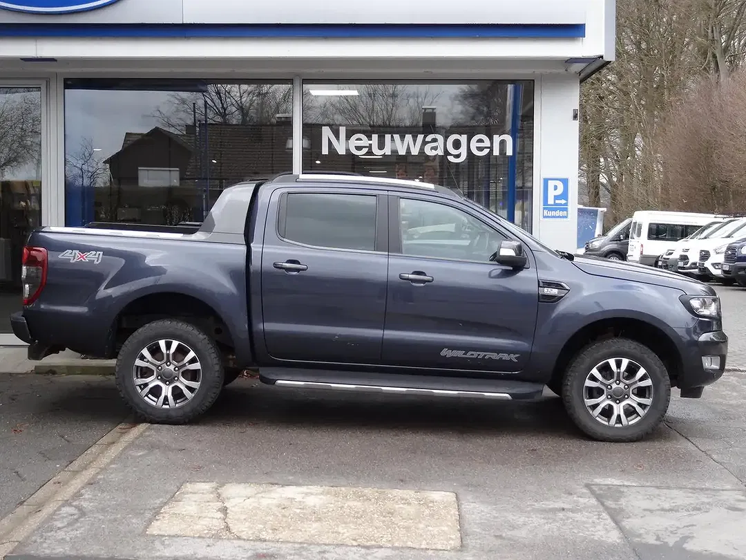 Ford Ranger - Thumbnail 4