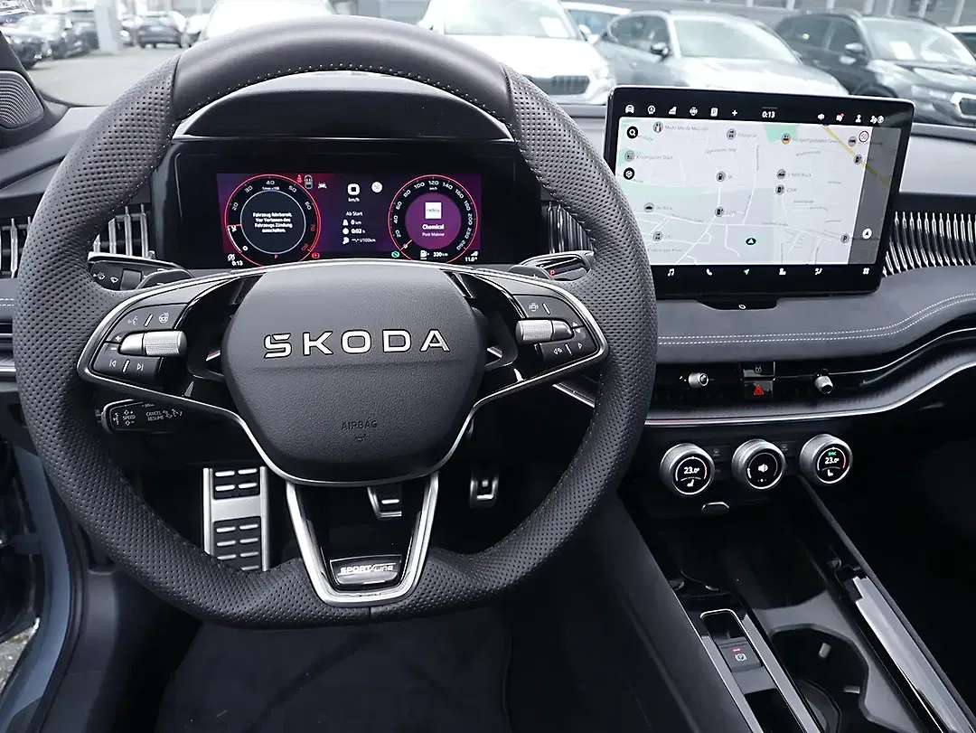 Skoda Superb - Thumbnail 4
