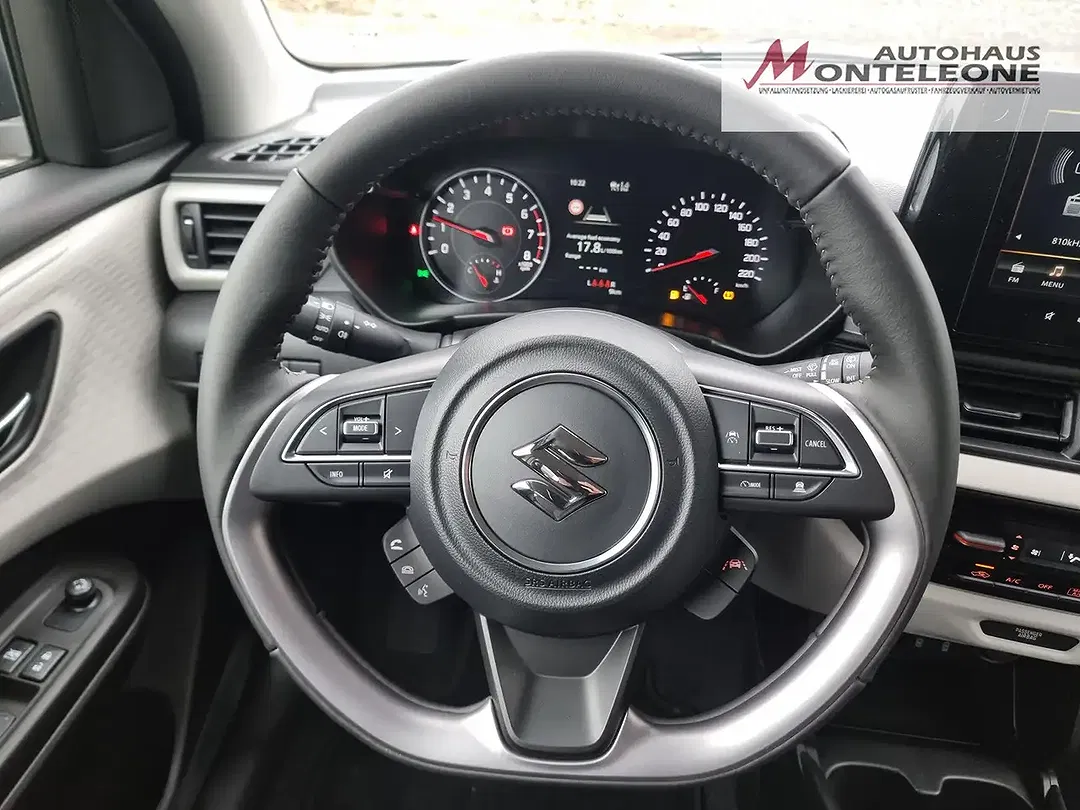 Suzuki Swift - Thumbnail 14