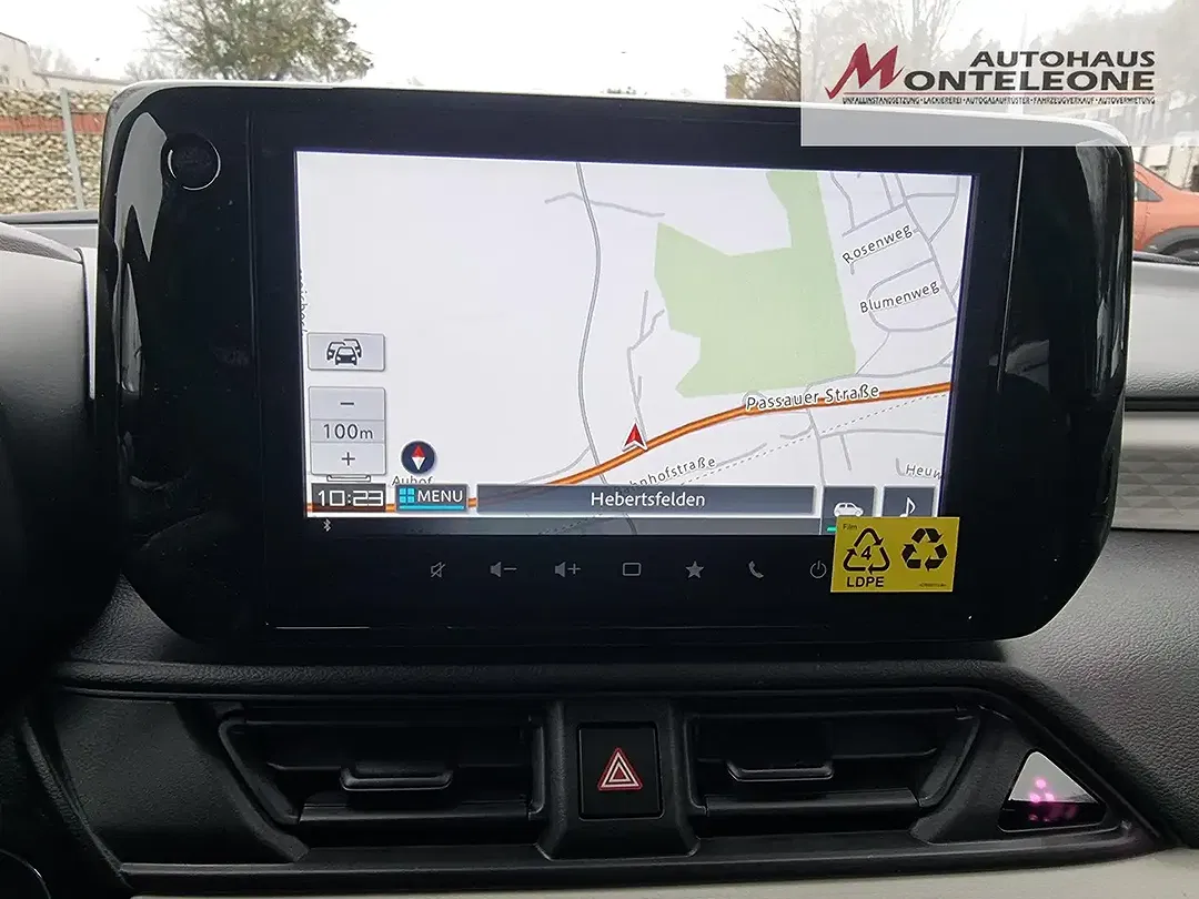 Suzuki Swift - Thumbnail 9