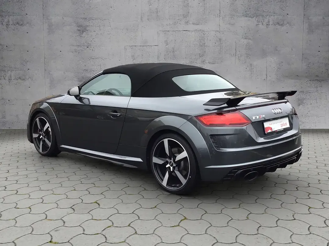 Audi TT RS - Thumbnail 3