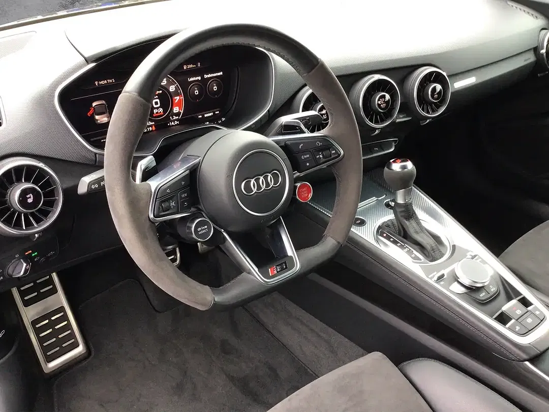 Audi TT RS - Thumbnail 8