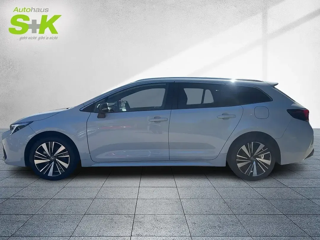 Toyota Corolla - Thumbnail 2