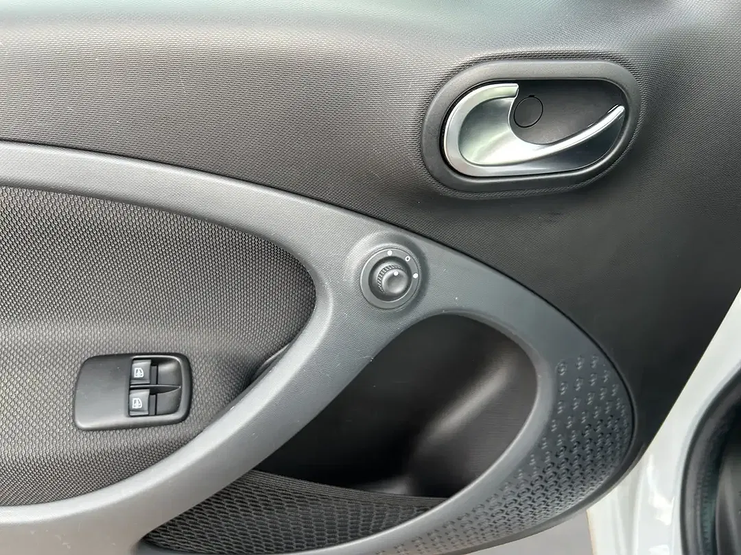 smart forFour - Thumbnail 12
