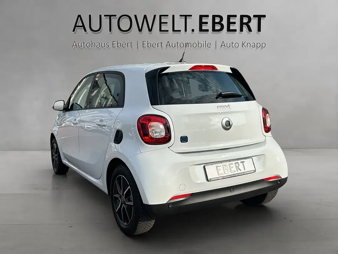 smart forFour - Thumbnail 3