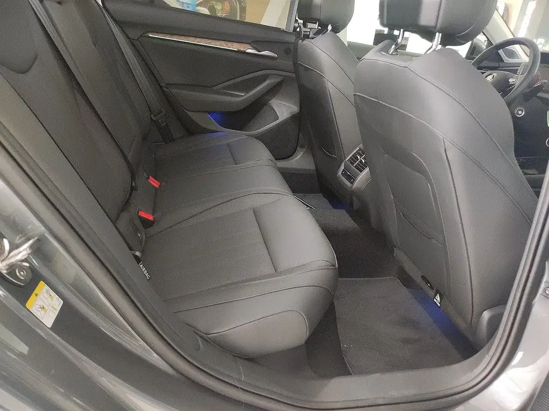 Skoda Superb - Thumbnail 6
