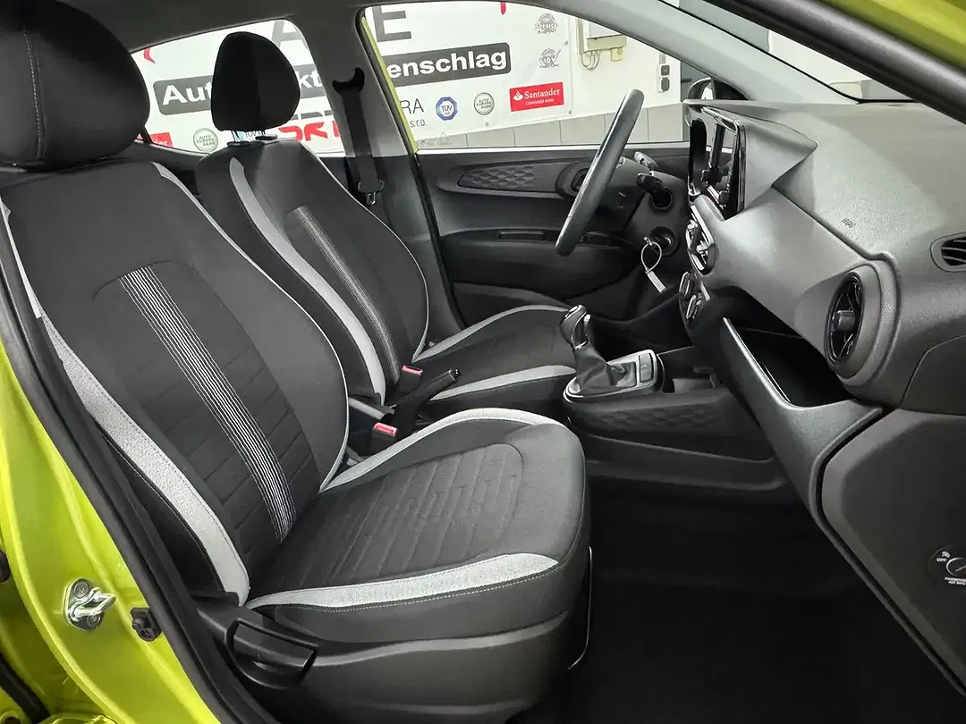 Hyundai i10 - Thumbnail 12