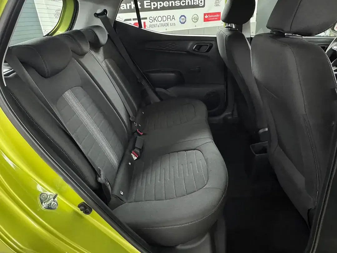 Hyundai i10 - Thumbnail 13