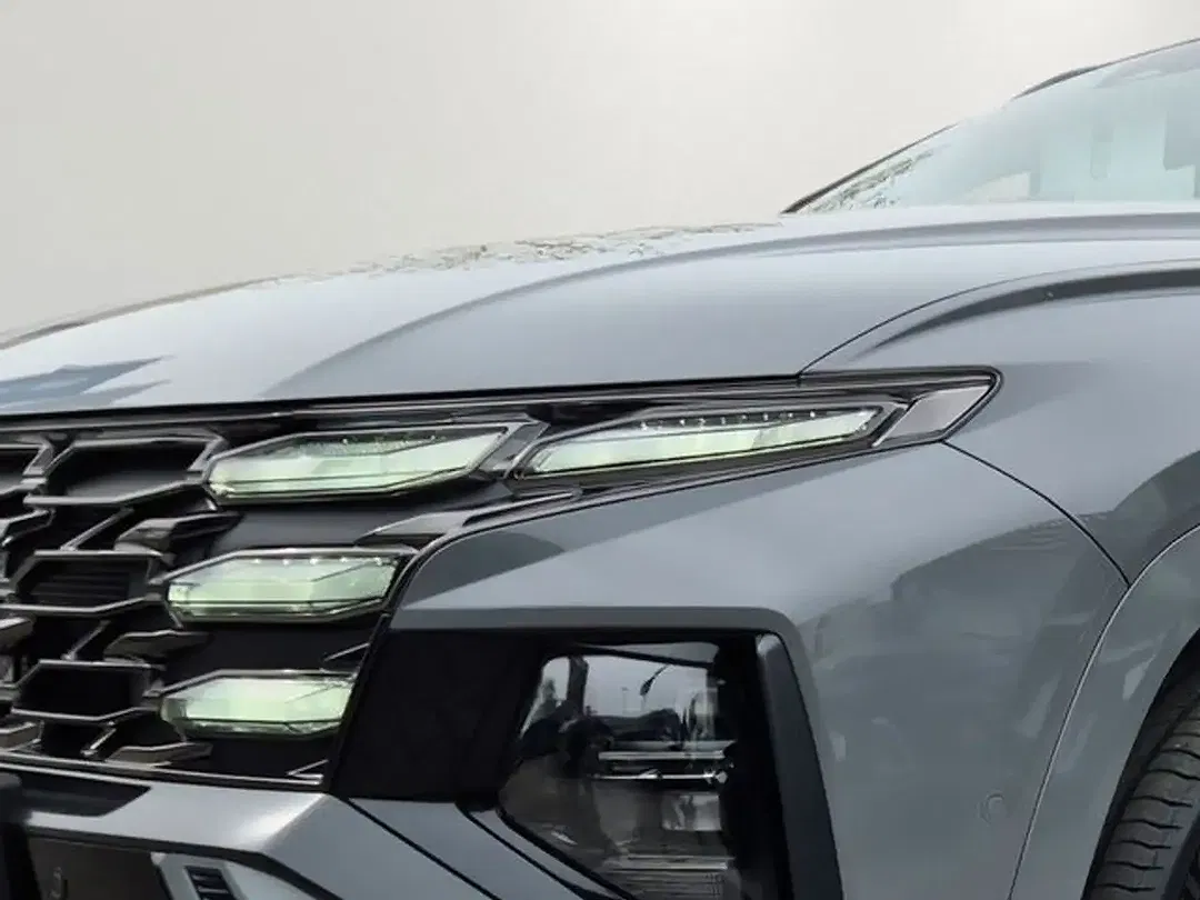 Hyundai TUCSON - Thumbnail 5
