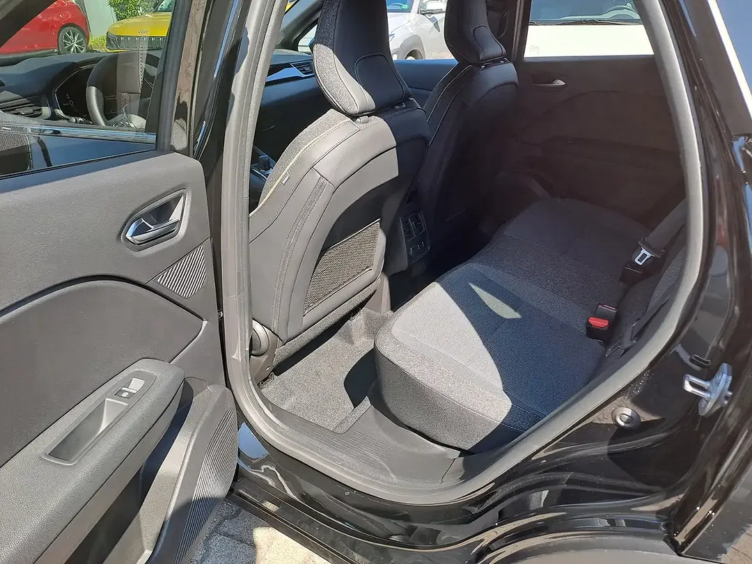 Mitsubishi ASX - Thumbnail 9