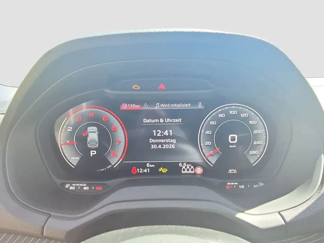 Audi Q2 - Thumbnail 11