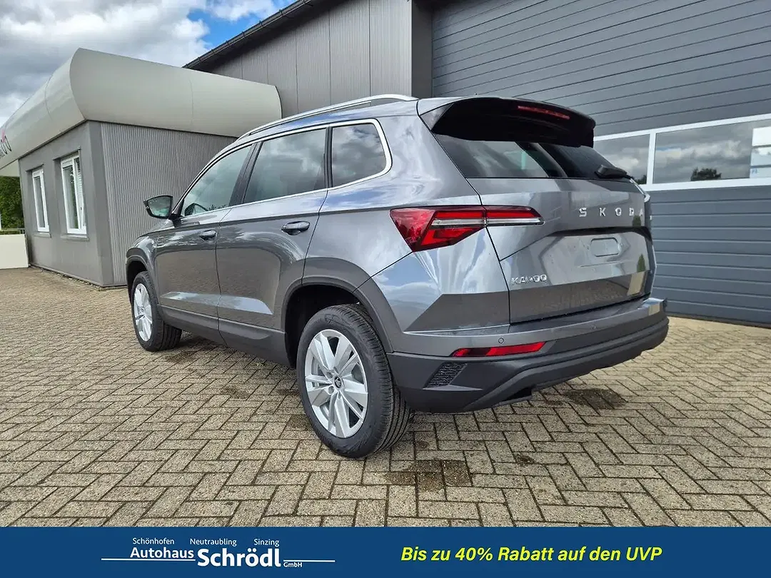 Skoda Karoq - Thumbnail 3